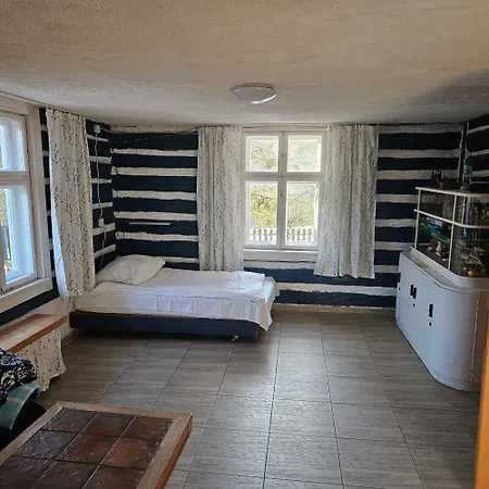 Gospodarstwo agroturystyczne Góralska Wojtasówka *